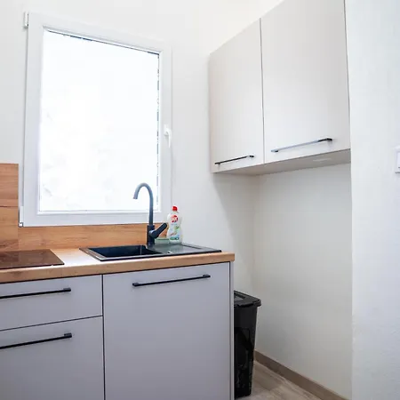 Lägenhet Cozy Main Square Ii With Breakfast *