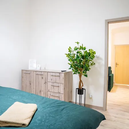 Cozy Main Square Ii With Breakfast